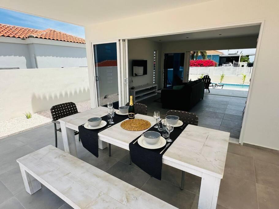 Villa Vista Montana 빌렘스타트 외부 사진